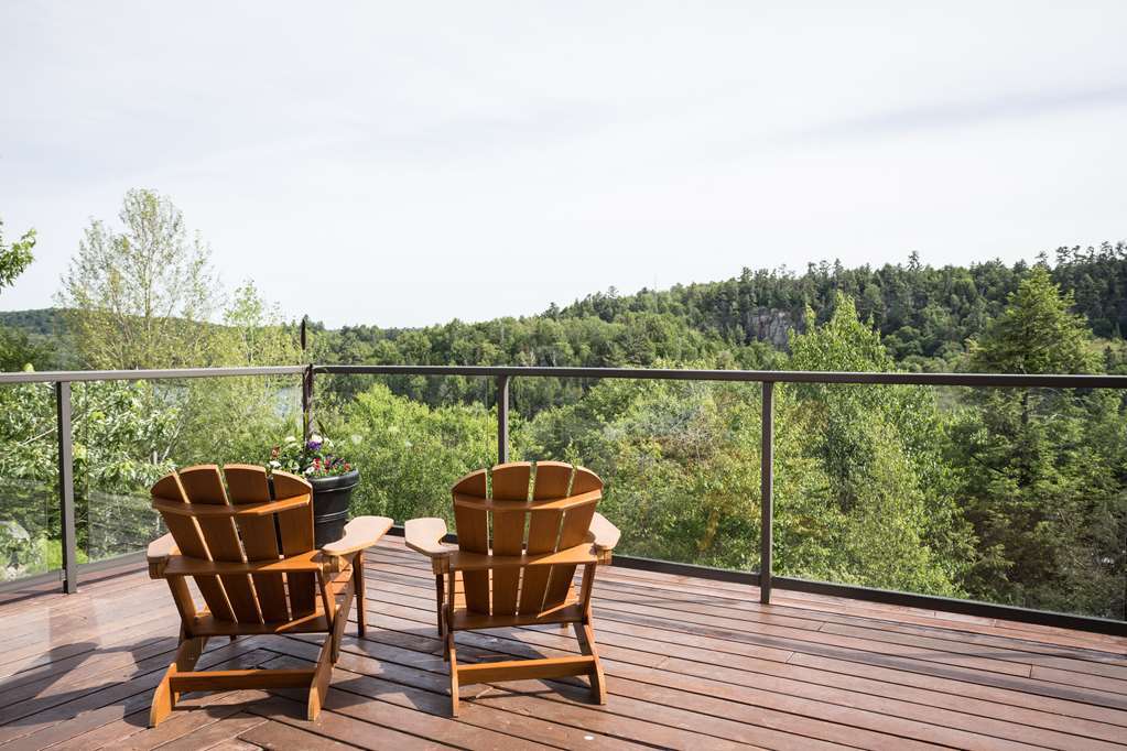 Hampton Inn By Hilton Elliot Lake Ontario Canada Екстер'єр фото