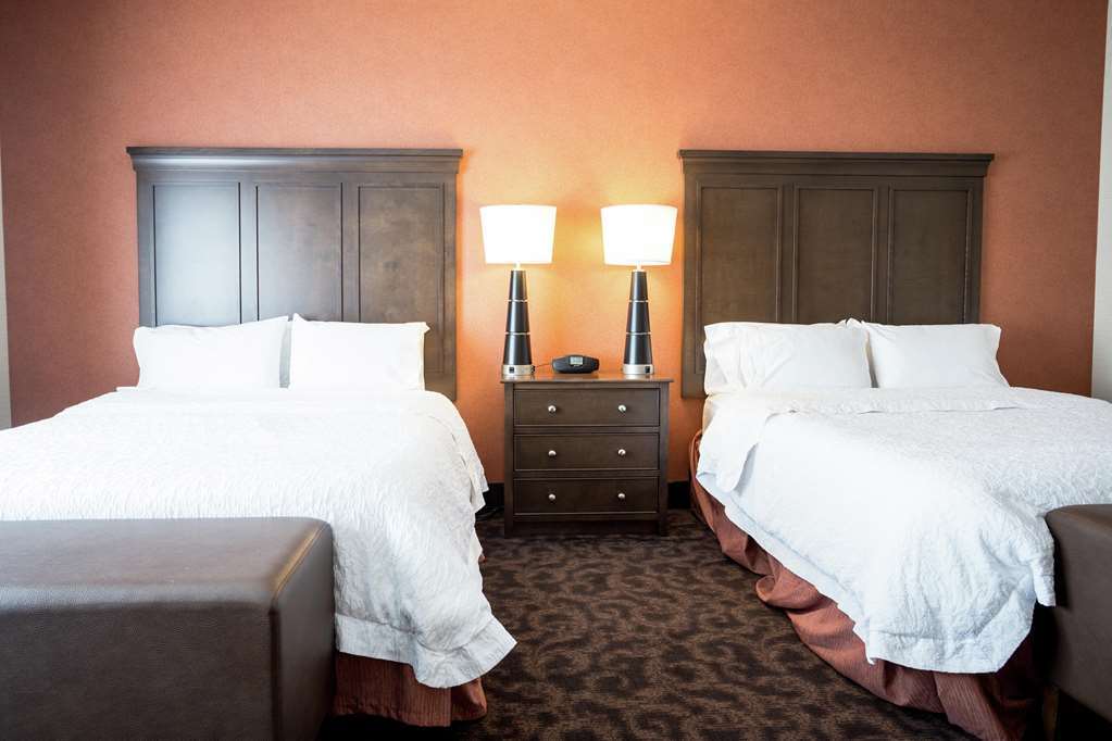 Hampton Inn By Hilton Elliot Lake Ontario Canada Номер фото